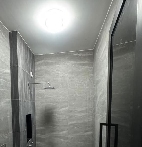 Rumah Berkembar untuk Disewa di Setia Tropika (Johor Bahru) - Phang Elainne - Bathroom - PropertyGuru.com.my