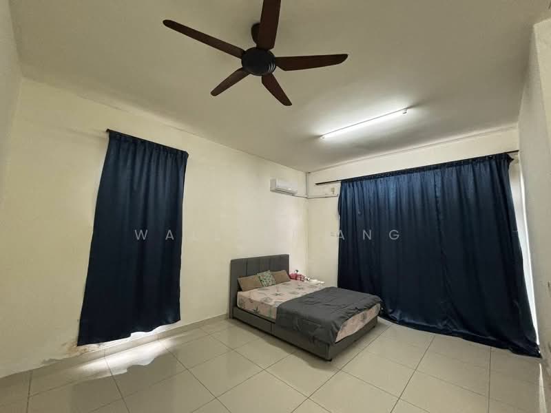 Semi-Detached House for Sale in Bandar Cemerlang (Ulu Tiram) - Wallace Ang - Bedroom - PropertyGuru.com.my