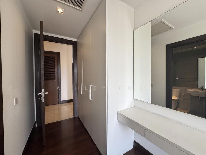 Kediaman Servis untuk Disewa di Ken Bangsar - Ashley Foo - 3rd Bedroom Wardrobe Area - PropertyGuru.com.my