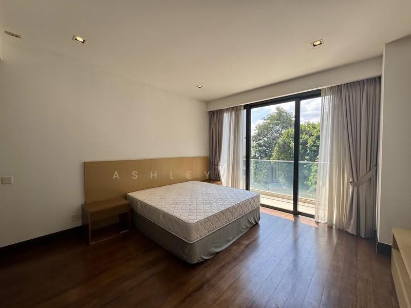 Kediaman Servis untuk Disewa di Ken Bangsar - Ashley Foo - Master Bedroom (with TV & Balcony) - PropertyGuru.com.my