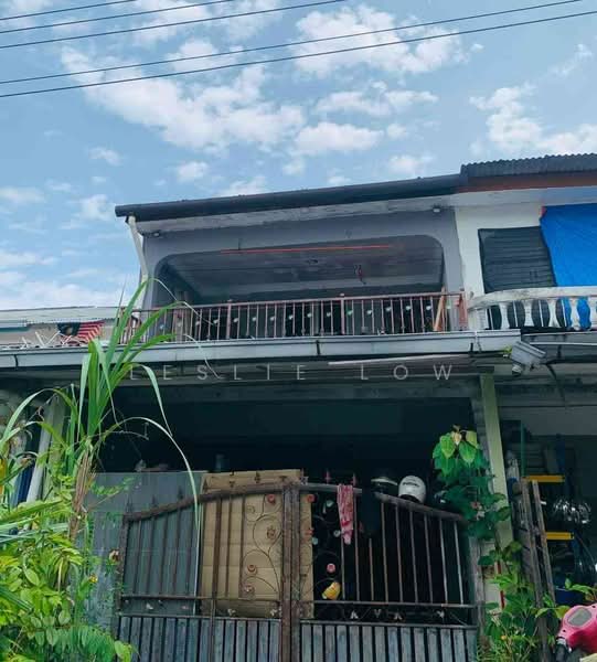 2-storey Terraced House for Sale in Taman Maju (Kajang) - Leslie Low - Exterior - PropertyGuru.com.my