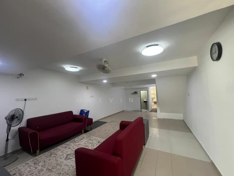 Rumah Teres 2 Tingkat untuk Dijual di Balakong (Cheras) - Melvin . - Living Room - PropertyGuru.com.my