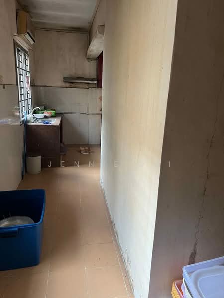 Rumah Teres 2 Tingkat untuk Dijual di Skudai (Johor) - Jennie Ooi - Kitchen - PropertyGuru.com.my