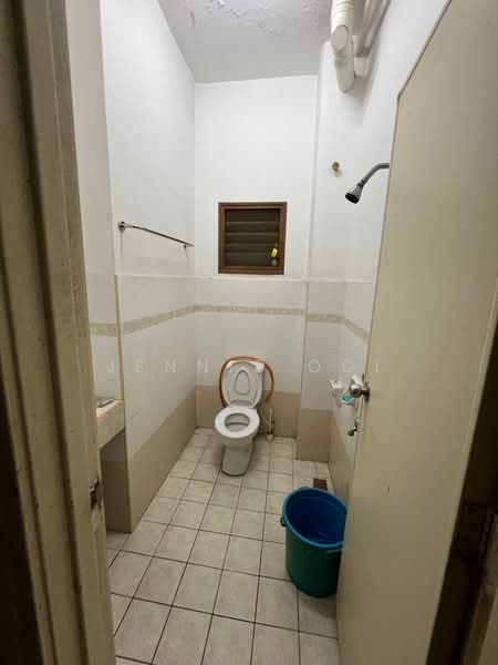 Rumah Teres 2 Tingkat untuk Dijual di Skudai (Johor) - Jennie Ooi - Bathroom - PropertyGuru.com.my