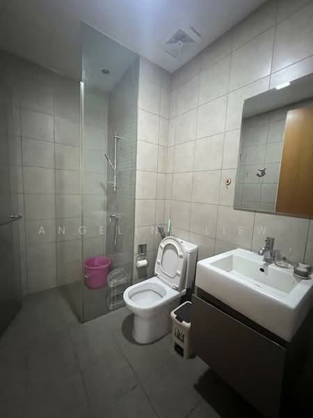 Service Residence for Rent at Setia SKY Residences - Angeline LIEW - Bathroom - PropertyGuru.com.my