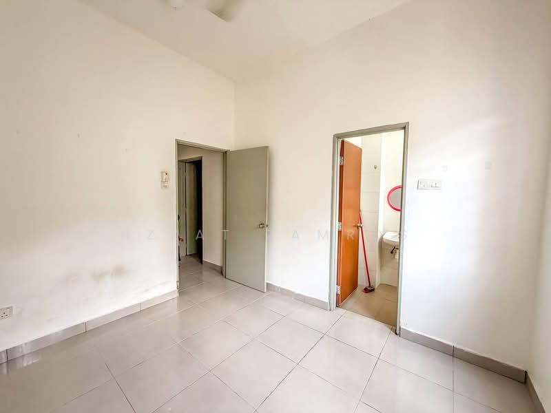 Apartment for Sale at Casa Dahlia - Izzat Zamros - Interior - PropertyGuru.com.my