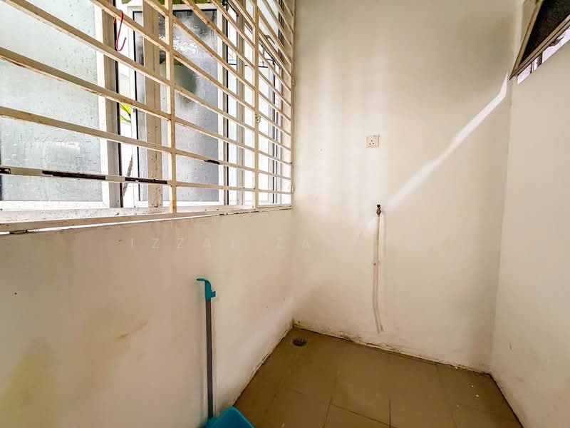 Apartment for Sale at Casa Dahlia - Izzat Zamros - Interior - PropertyGuru.com.my