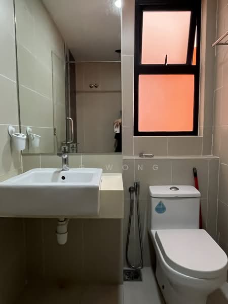 Servis Apartment untuk Disewa di Kanvas SOHO - GG Wong - Bathroom - PropertyGuru.com.my