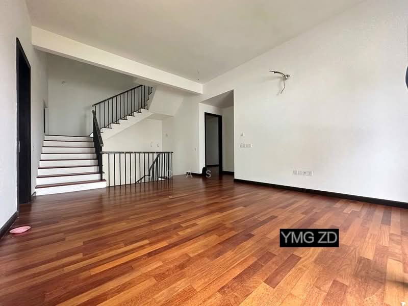 3-storey Terraced House for Sale in Duta Villa (Setia Alam) - Lucas Ng - Living Room - PropertyGuru.com.my