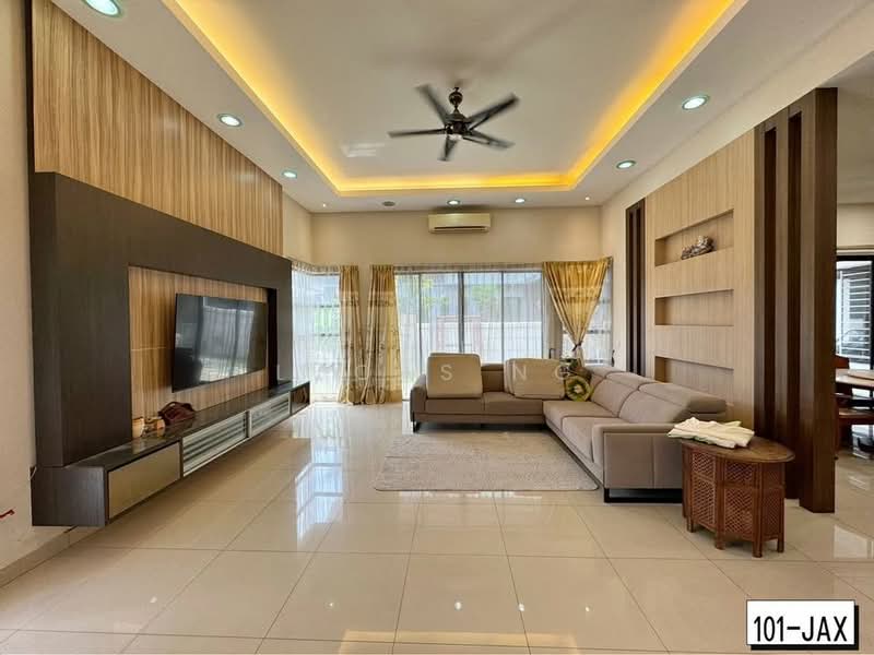 Rumah Berkembar untuk Dijual di Setia Damai (Setia Alam) - Lucas Ng - Living Room - PropertyGuru.com.my