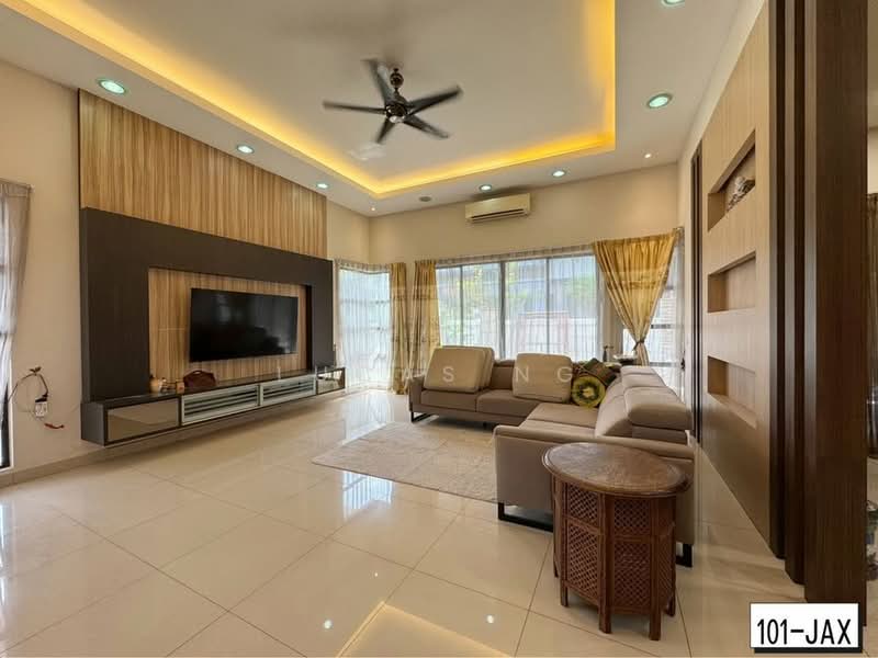 Rumah Berkembar untuk Dijual di Setia Damai (Setia Alam) - Lucas Ng - Living Room - PropertyGuru.com.my