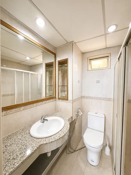 Condominium for Rent at Gold Coast Resort Condominium - Andrew Chow - Bathroom - PropertyGuru.com.my