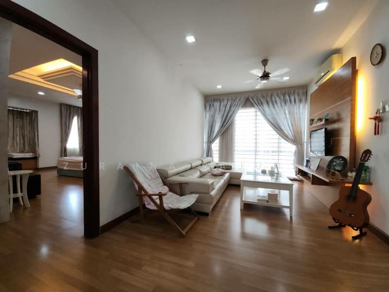 Rumah Banglo untuk Dijual di Kota Kemuning (Shah Alam) - Zuraina Rajudin - Living Room - PropertyGuru.com.my