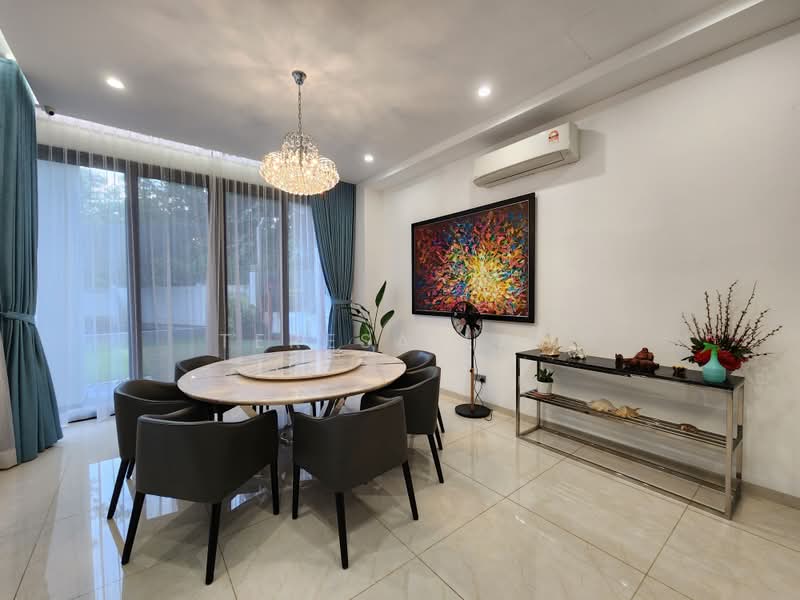 Bungalow for Sale in Seri Kembangan (Selangor) - Teresa Law - PropertyGuru.com.my