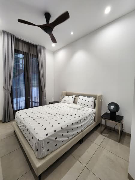 Bungalow for Sale in Seri Kembangan (Selangor) - Teresa Law - PropertyGuru.com.my