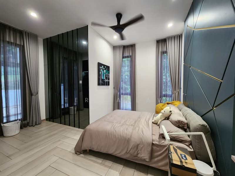 Bungalow for Sale in Seri Kembangan (Selangor) - Teresa Law - PropertyGuru.com.my