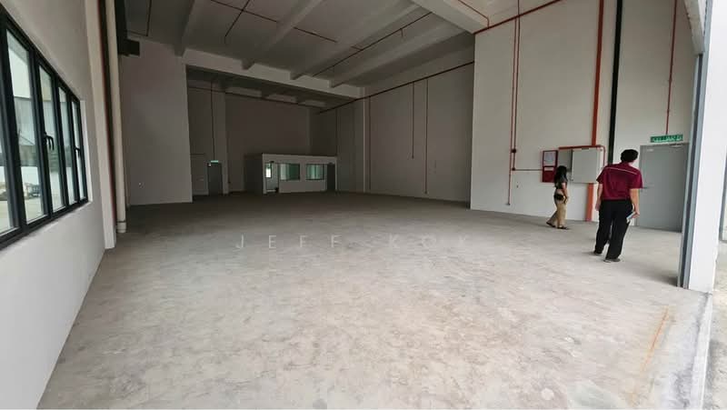 Factory for Rent in Taman Perindustrian Bukit Serdang (Seri Kembangan) - Jeff Kok - Interior - PropertyGuru.com.my