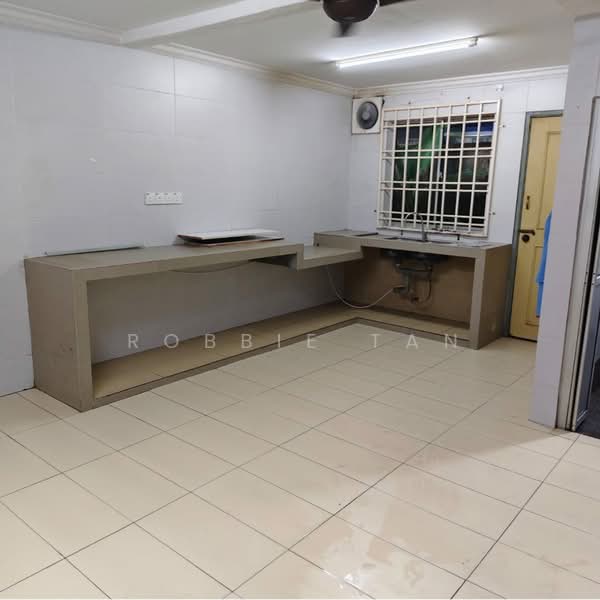 2-storey Terraced House for Rent in Taman Johor Jaya (Johor Bahru) - Robbie Tan - PropertyGuru.com.my