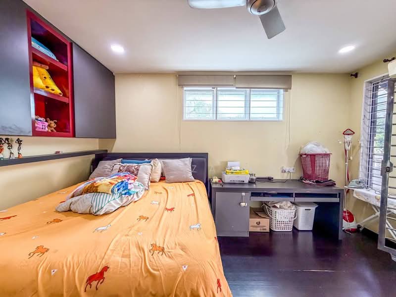 2-storey Terraced House for Sale in Putra Heights (Subang Jaya) - Izzat Zamros - Bedroom - PropertyGuru.com.my
