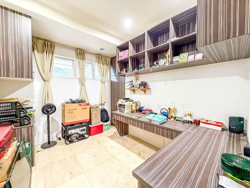 2-storey Terraced House for Sale in Putra Heights (Subang Jaya) - Izzat Zamros - Study - PropertyGuru.com.my