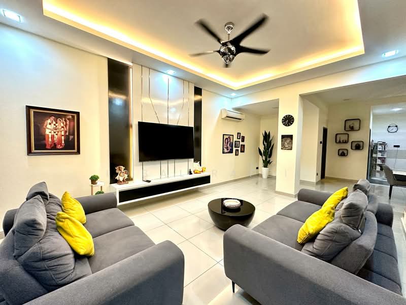 2-storey Terraced House for Sale in Alam Impian (Shah Alam) - Iqbal Rafei - Living Room - PropertyGuru.com.my