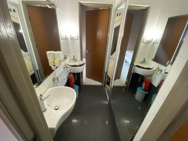 2-storey Terraced House for Sale in Taman Baiduri (Kapar) - Anddy Gan - PropertyGuru.com.my