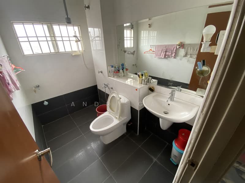 2-storey Terraced House for Sale in Taman Baiduri (Kapar) - Anddy Gan - PropertyGuru.com.my