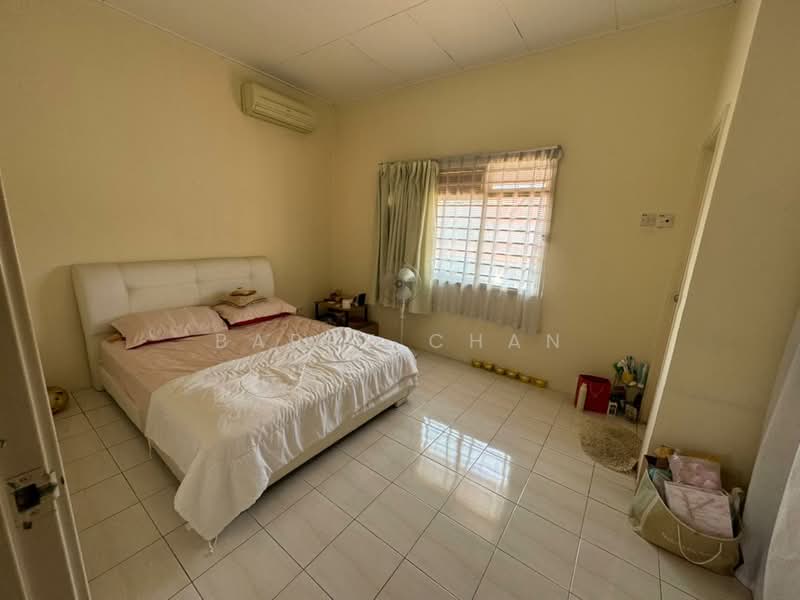 2-storey Terraced House for Sale in Taman Tasik Puchong (Puchong) - BARRY CHAN - Bedroom - PropertyGuru.com.my