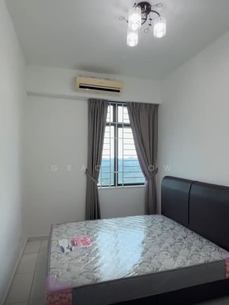 Servis Apartment untuk Dijual di Sky Gardens Residences - Grace Low - Bedroom - PropertyGuru.com.my