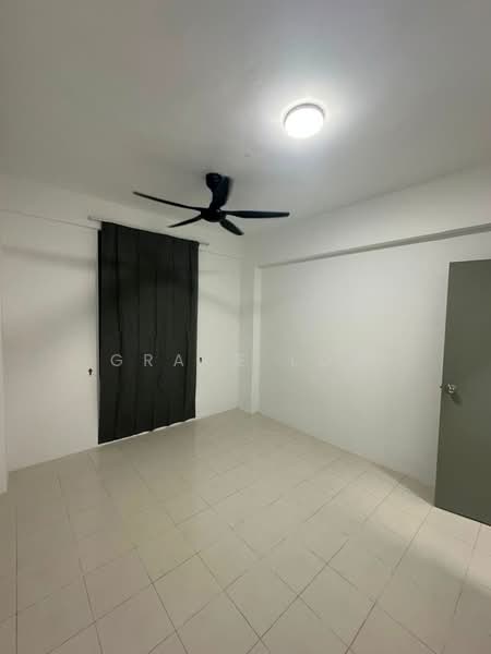 Rumah Flat untuk Disewa di PANGSAPURI CENDERA 1 - Grace Low - Interior - PropertyGuru.com.my