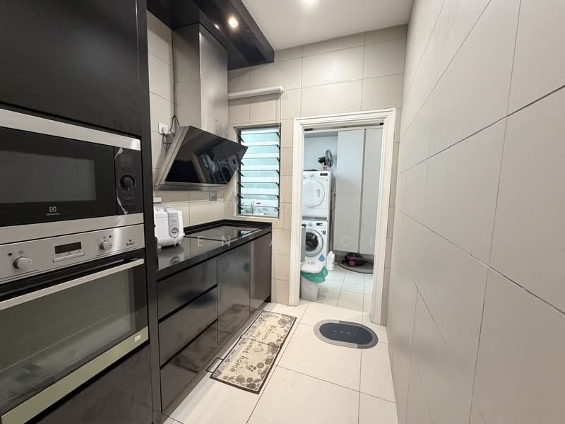 Wet Kitchen