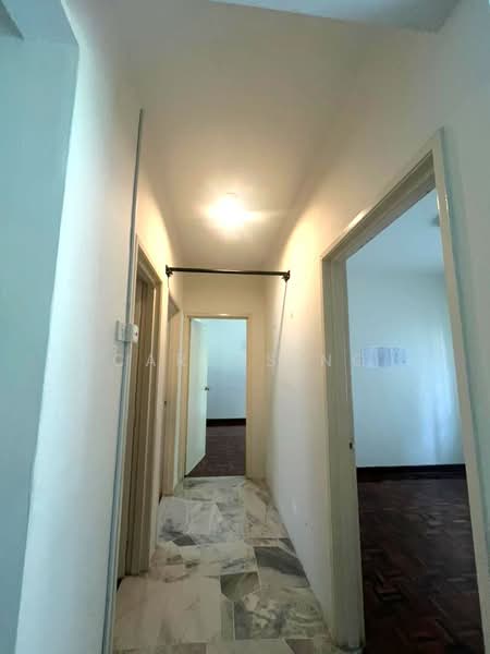 Pangsapuri untuk Disewa di D'Palma - Carlos Ng - Corridor - PropertyGuru.com.my