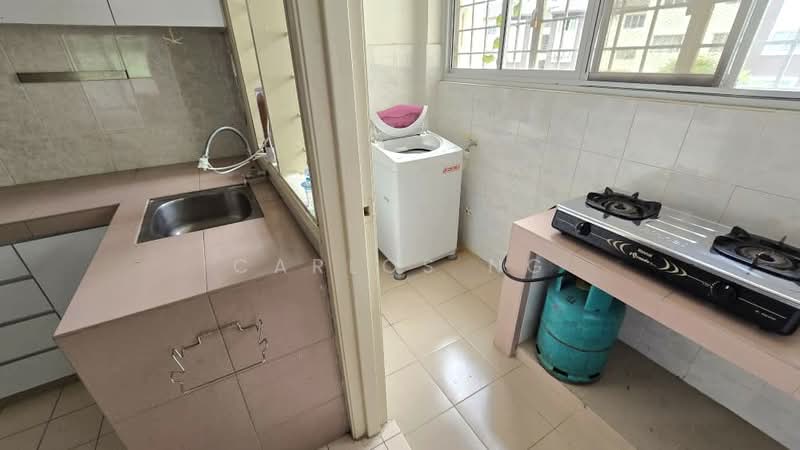 Pangsapuri untuk Disewa di D'Palma - Carlos Ng - Kitchen - PropertyGuru.com.my
