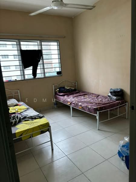 Pangsapuri untuk Dijual di Suria Permai - Edmund Goh - Bedroom - PropertyGuru.com.my