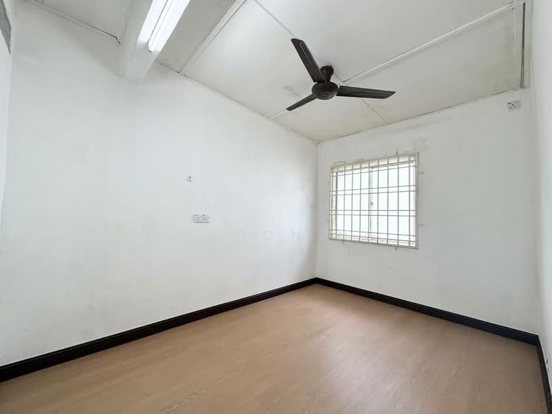 2-storey Terraced House for Sale in Taman Johor Jaya (Johor Bahru) - Sharon Ng - Interior - PropertyGuru.com.my