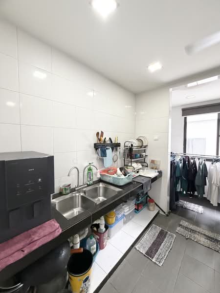 Rumah Teres 3 Tingkat untuk Dijual di Taman Juara Jaya (Cheras) - CK Yee - Kitchen - PropertyGuru.com.my