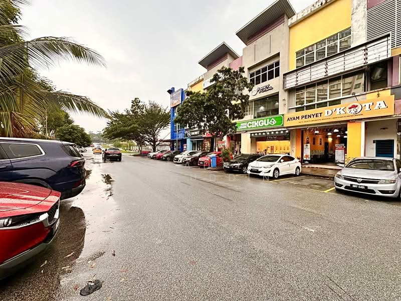 Shop for Sale in Seksyen 7 (Shah Alam) - NORFADILAH ZAINUDDIN - Exterior - PropertyGuru.com.my