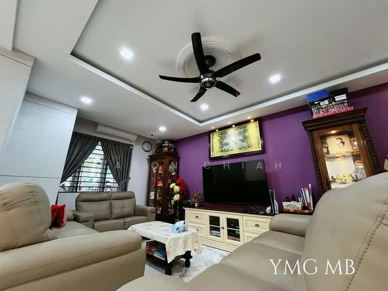 Rumah Teres 2 Tingkat untuk Dijual di Bandar Puteri Klang (Klang) - Mason Chiah - Living Room - PropertyGuru.com.my