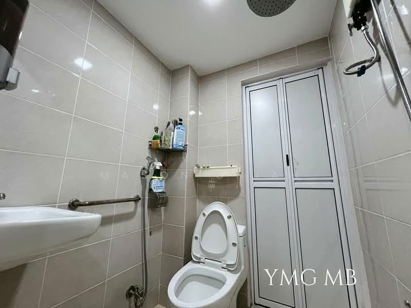Rumah Teres 2 Tingkat untuk Dijual di Bandar Puteri Klang (Klang) - Mason Chiah - Bathroom - PropertyGuru.com.my