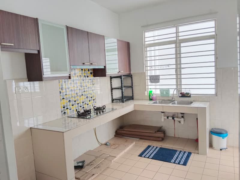Condominium for Rent at Pearl Avenue - Chong . - Kitchen - PropertyGuru.com.my