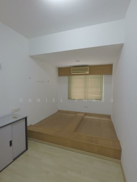 Shop / Office for Rent in Taman Green Lane (Jelutong) - Daniel Phang - Bedroom - PropertyGuru.com.my