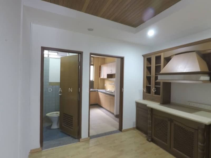 Shop / Office for Rent in Taman Green Lane (Jelutong) - Daniel Phang - Kitchen - PropertyGuru.com.my