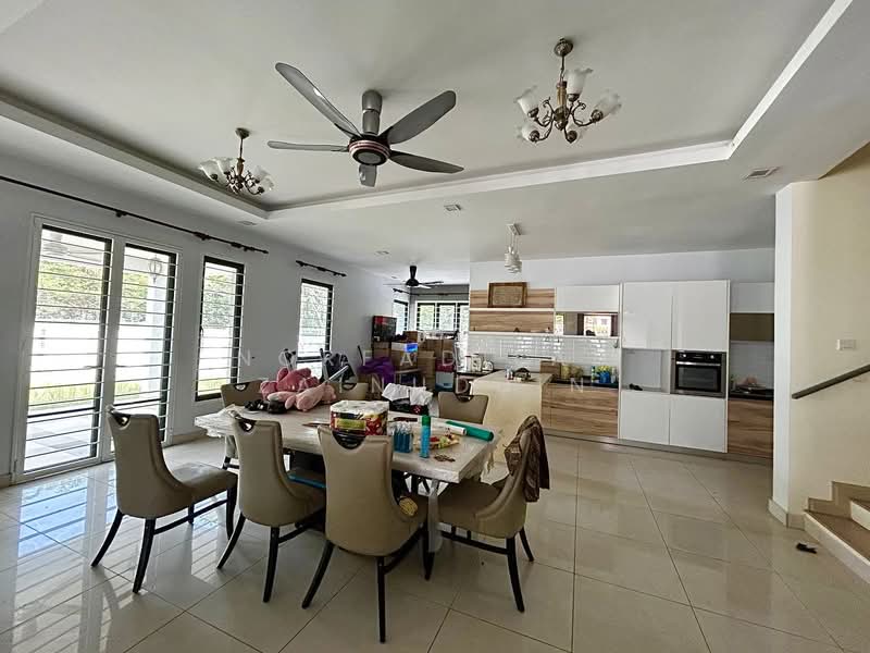 Rumah Teres 2 Tingkat untuk Dijual di Alam Impian (Shah Alam) - NORFADILAH ZAINUDDIN - Dining Room - PropertyGuru.com.my