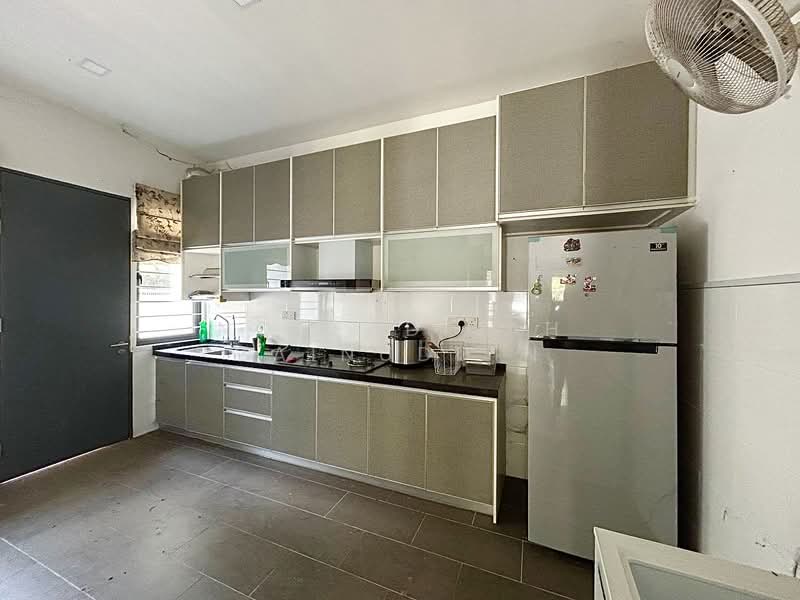 Rumah Teres 2 Tingkat untuk Dijual di Alam Impian (Shah Alam) - NORFADILAH ZAINUDDIN - Kitchen - PropertyGuru.com.my