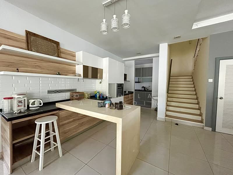 Rumah Teres 2 Tingkat untuk Dijual di Alam Impian (Shah Alam) - NORFADILAH ZAINUDDIN - Kitchen - PropertyGuru.com.my