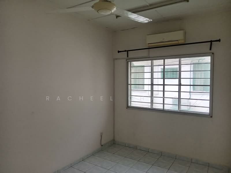 Rumah Bandar untuk Disewa di Kampung Desa Aman (Sungai Buloh) - Racheel Chang - Interior - PropertyGuru.com.my