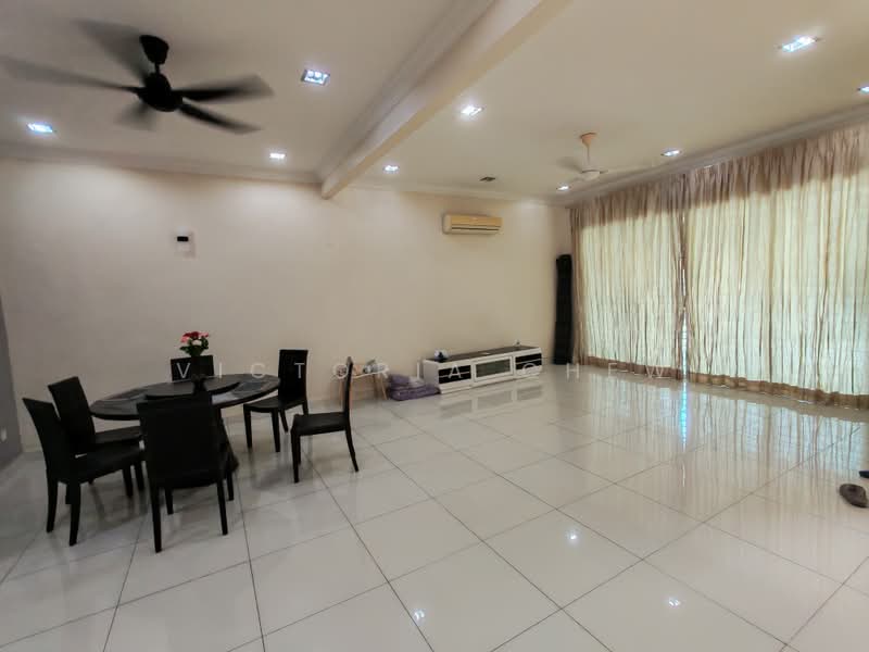 Rumah Teres 2 Tingkat untuk Disewa di Kemuning Utama (Shah Alam) - Victoria Chew - Living Room - PropertyGuru.com.my