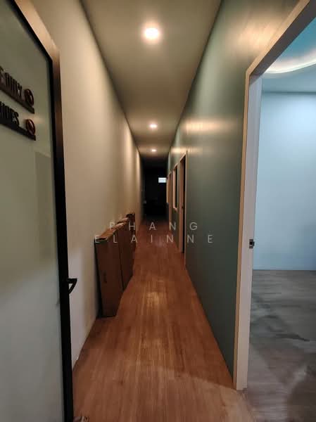 Kedai untuk Disewa di Taman Ekoperniagaan (Senai) - Phang Elainne - Corridor - PropertyGuru.com.my