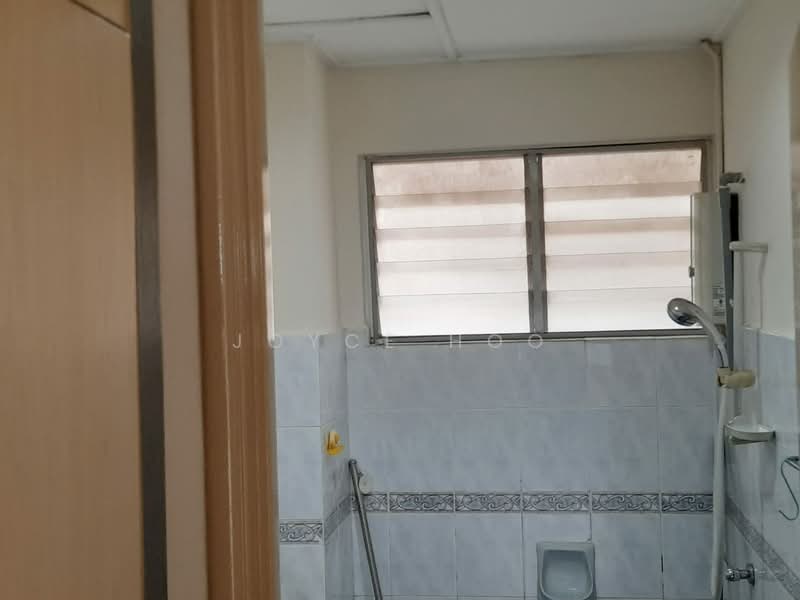 Apartment for Sale at Pangsapuri Sri Camellia - Joyce Hoo - Bathroom - PropertyGuru.com.my