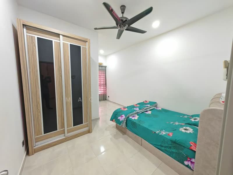 Rumah Teres 2 Tingkat untuk Disewa di Serene Heights (Semenyih) - Mac Chong - Bedroom - PropertyGuru.com.my